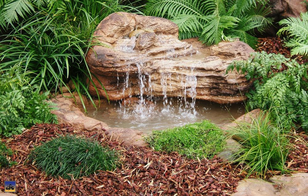 Universal Rocks Rocky Crevice Falls Kit - PNK-012