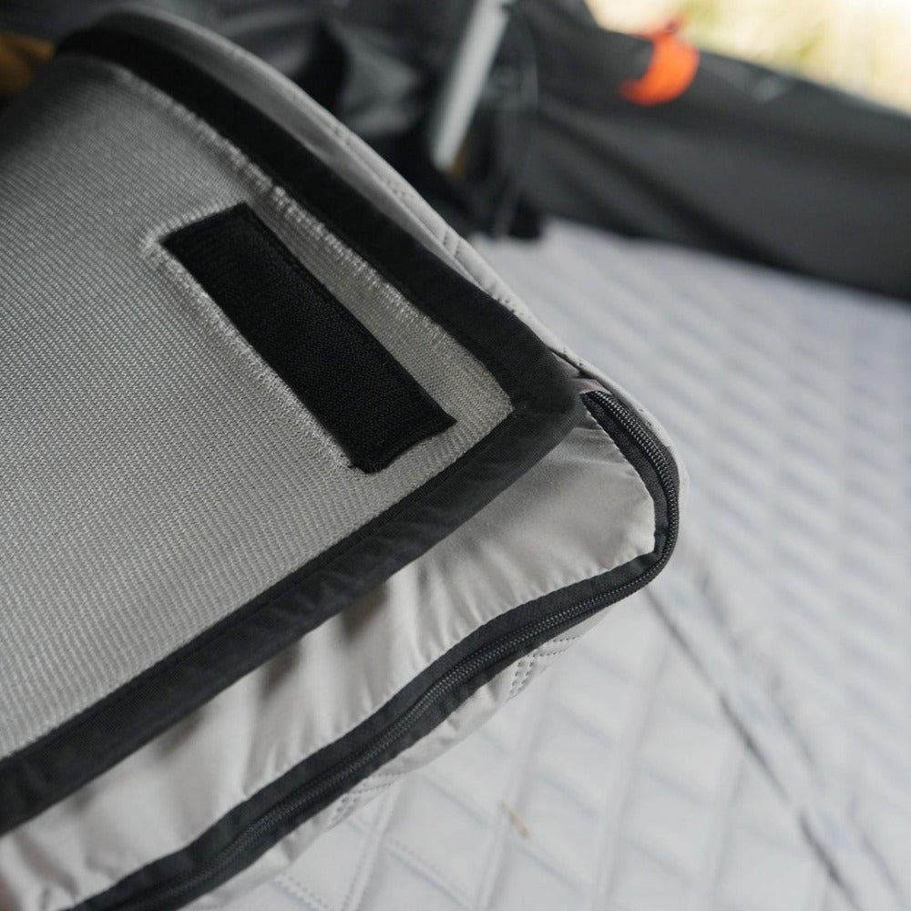 Naturnest Sirius 2 Premium 3XL 4-Person Clamshell Roof Top Tent (SAK91382)