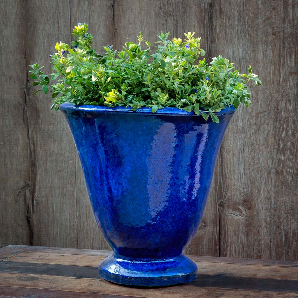 Campania Caterine Urn Planter - 7000-0101