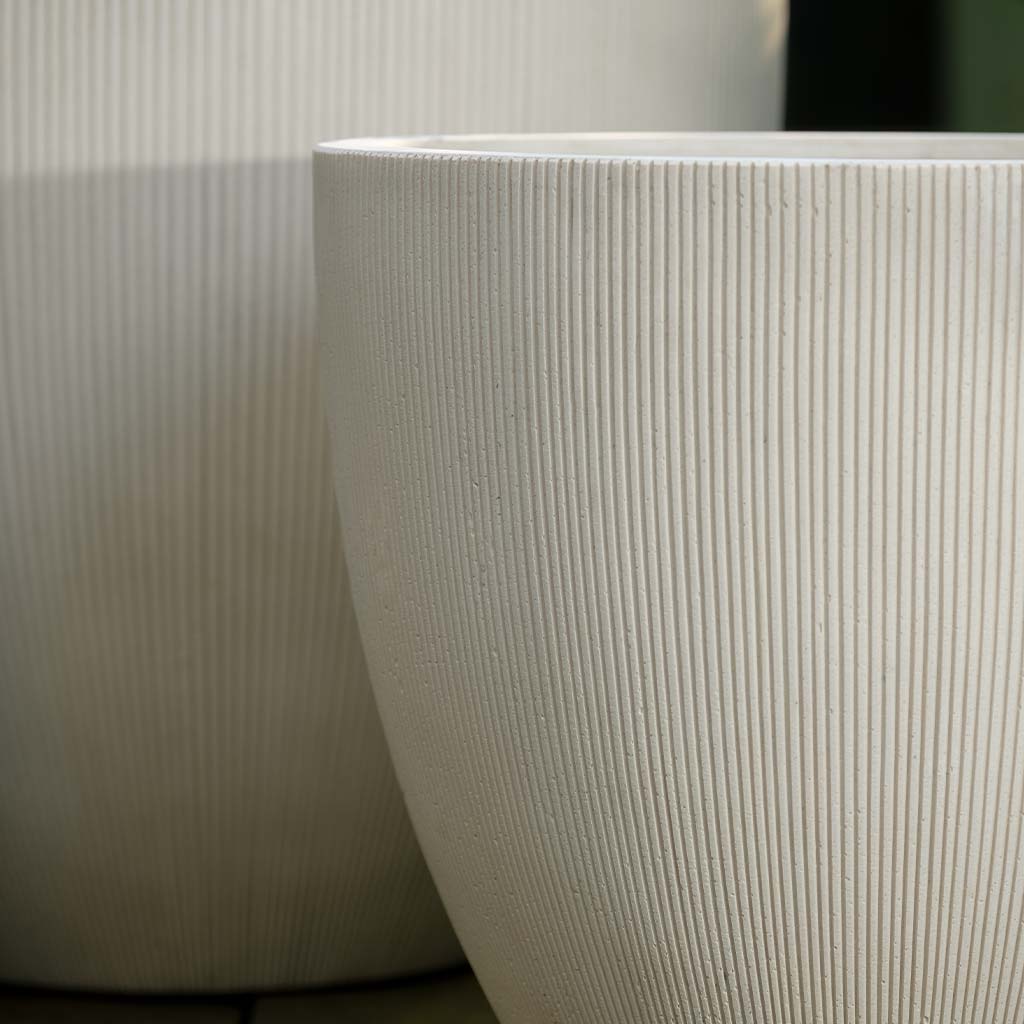 Campania Airy Planter - 94-031-22100