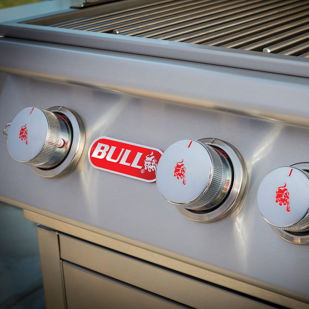 Bull BG-4400x Angus 30-Inch Grill on Cart