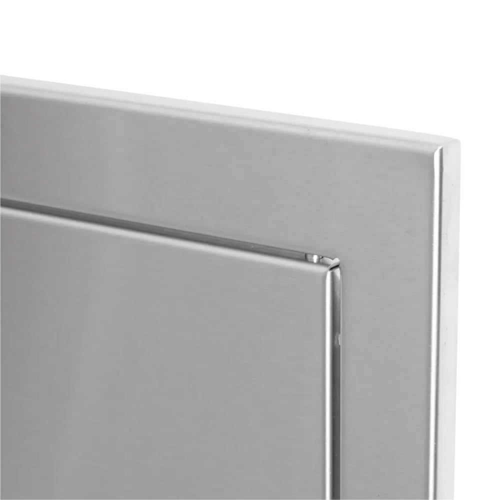 Bull Vertical Access Door, Right Hinge