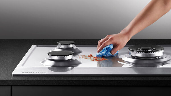 Fisher & Paykel 30" Series 7, 5‑Burner Gas Cooktop, Natural Gas, Stainless Steel – CG305DNGX1 N