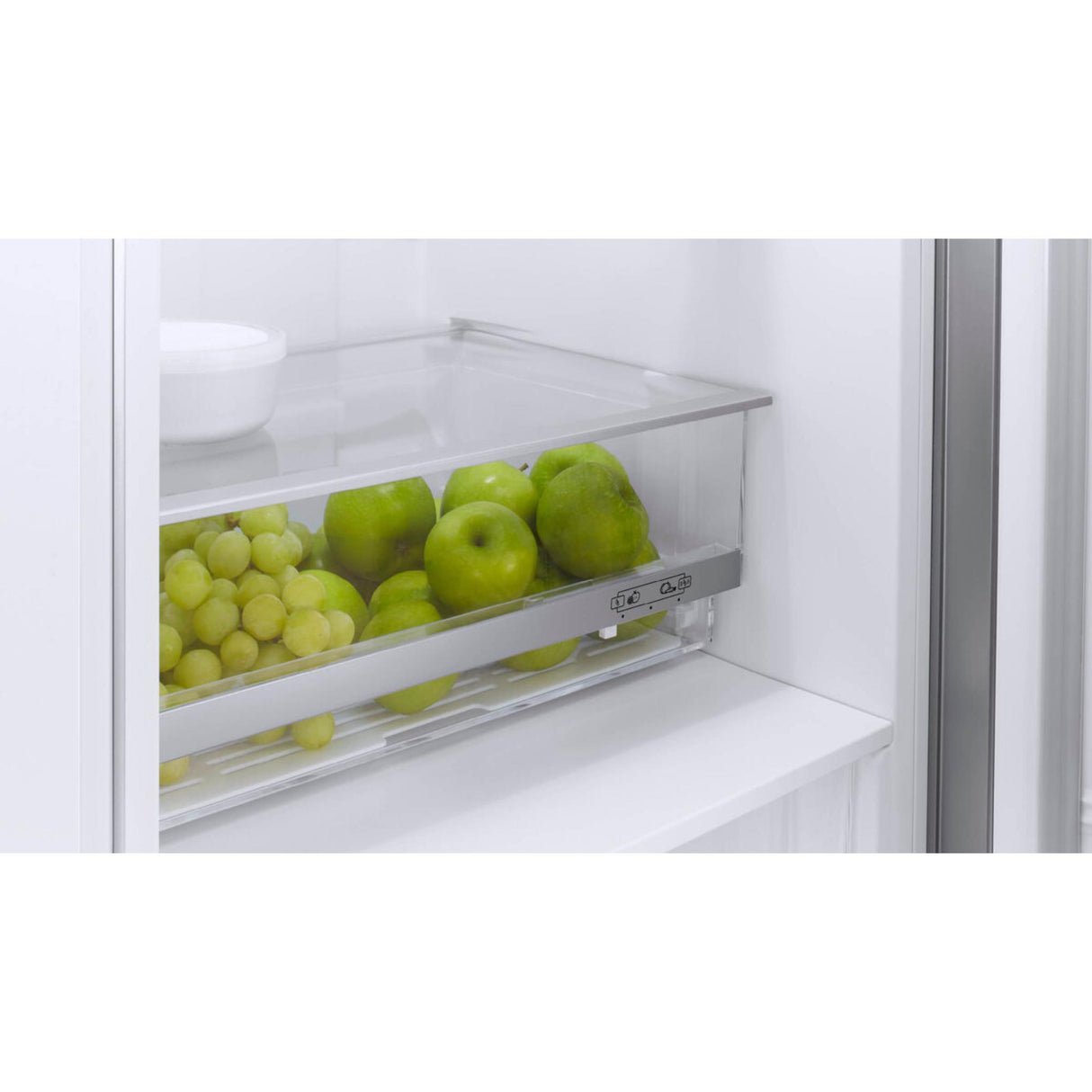 Fisher & Paykel 24" Series 5 Integrated Refrigerator Freezer - RB2470BRV1