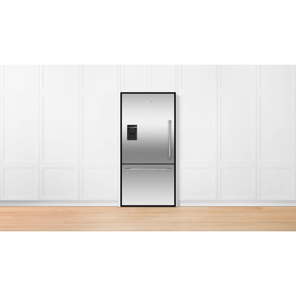 Fisher & Paykel 17.1 cu ft Series 7 Refrigerator Freezer, Ice & Water - RF170WLKUX6