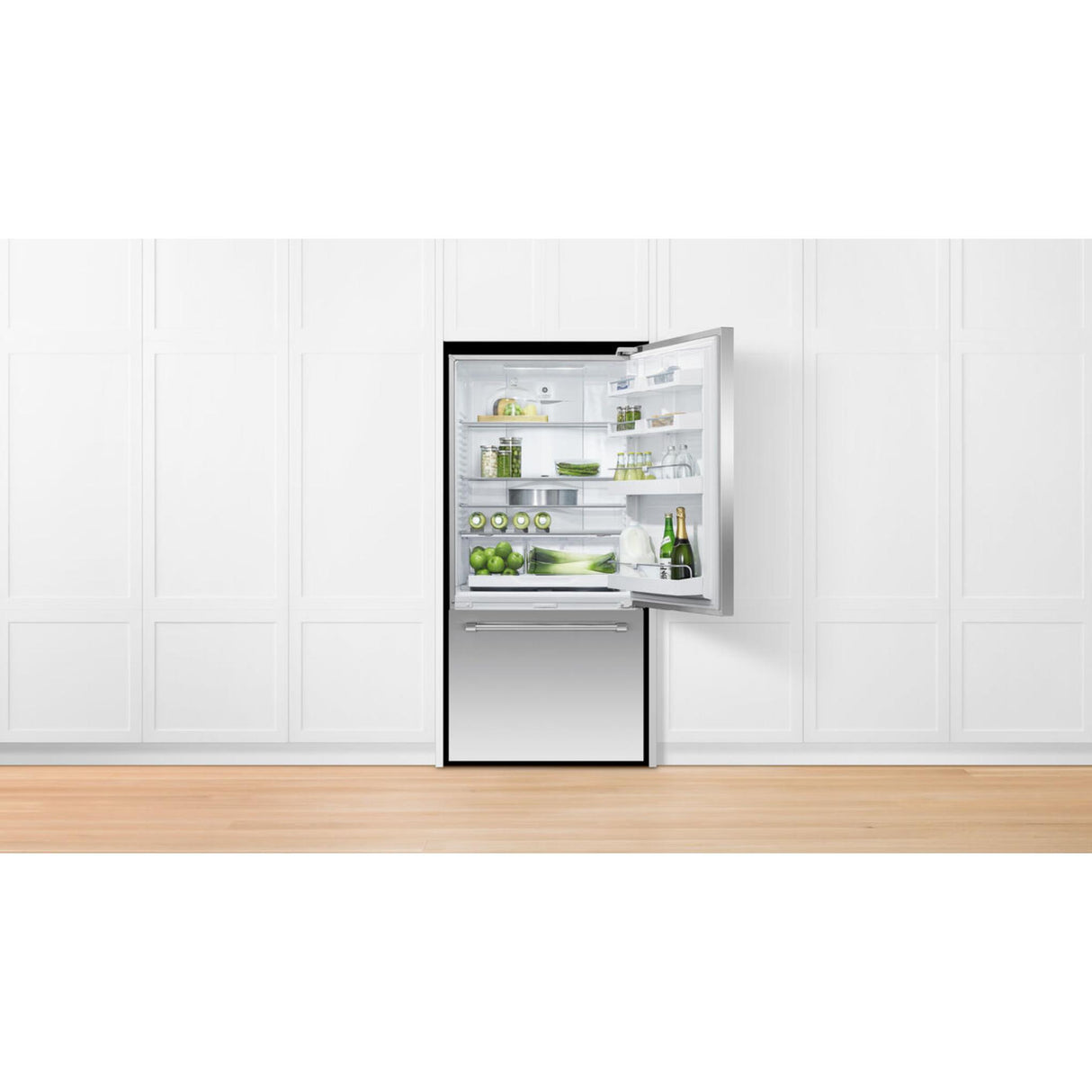 Fisher & Paykel 17.1 cu ft Series 7 Refrigerator Freezer, Ice - RF170WRKJX6