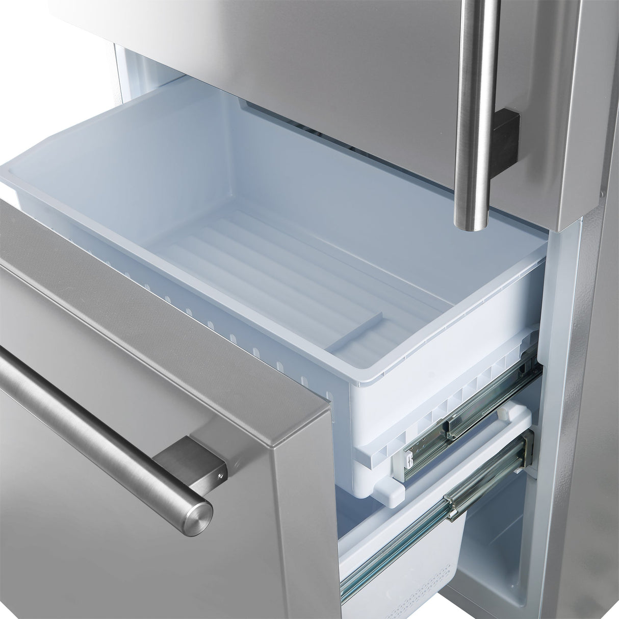Forno Milano Espresso 31-Inch Stainless Steel Bottom Freezer Refrigerator, 17.2 cu.ft., Built-In Ice Maker