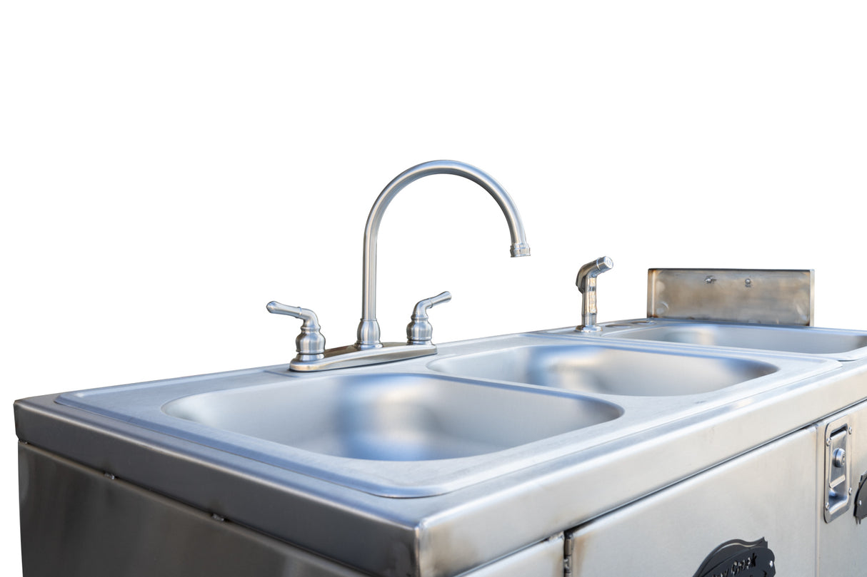 Meadow Creek 4 Bowl Cleanup Sink (Trailer Mounted) - 4B-CU-TM-LP
