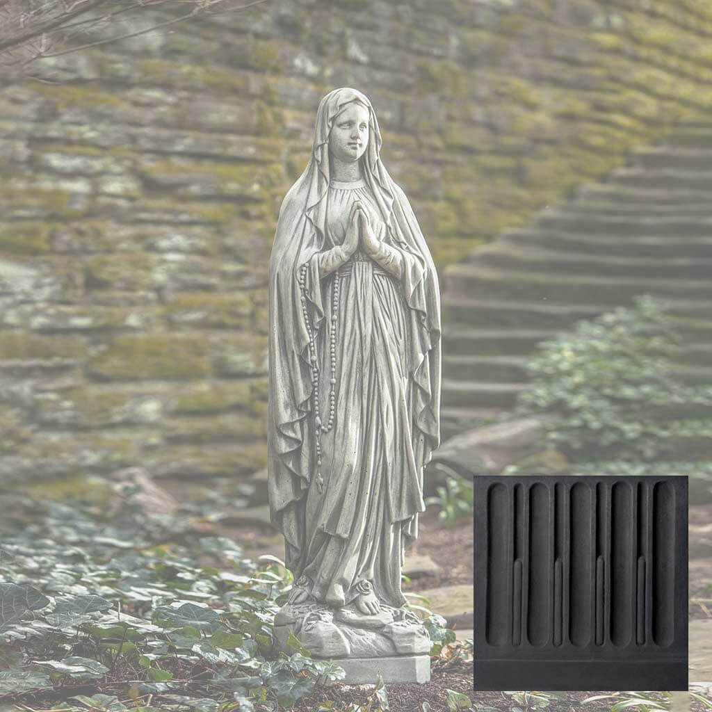 Campania Large Classic Madonna Garden Statue - R-110