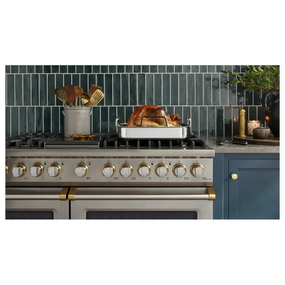 Viking 5 Series 48 inch Dual Fuel Range with 6 Sealed Burners and Griddle - VDR5486G*