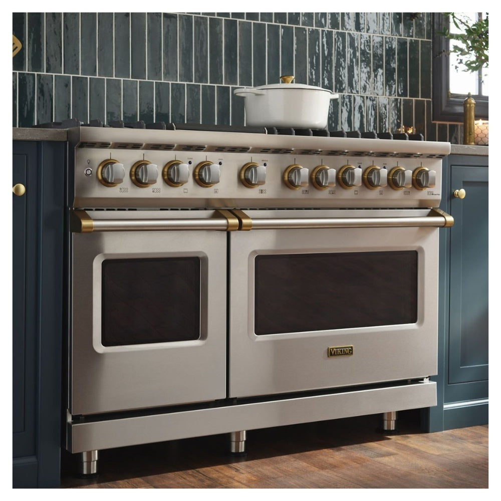 Viking 5 Series 48 inch Sealed Burner Gas Range with 8 Burners - VGR5488B*