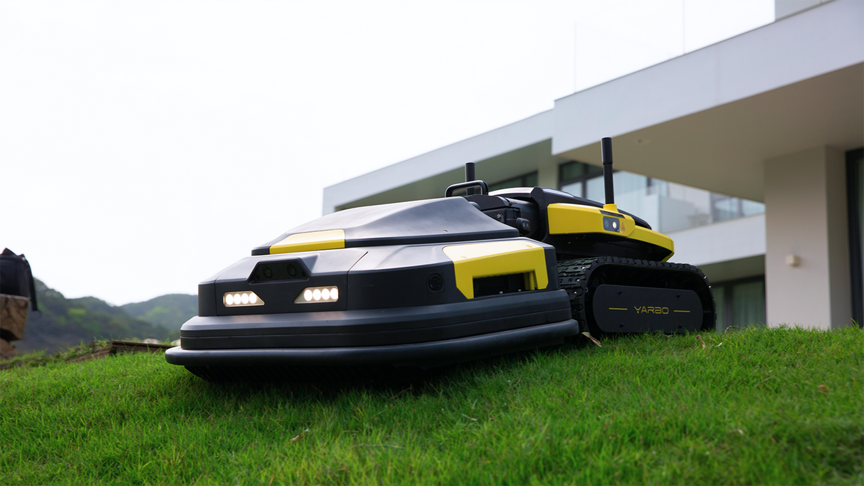 Yarbo Snow Blower + Lawn Mower