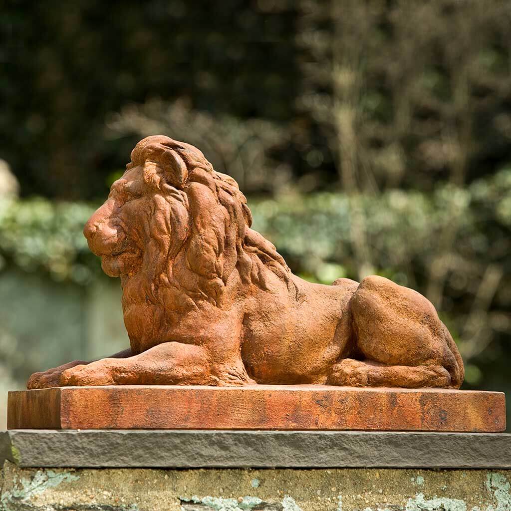 Campania Classic Lion Garden Statue - A-405