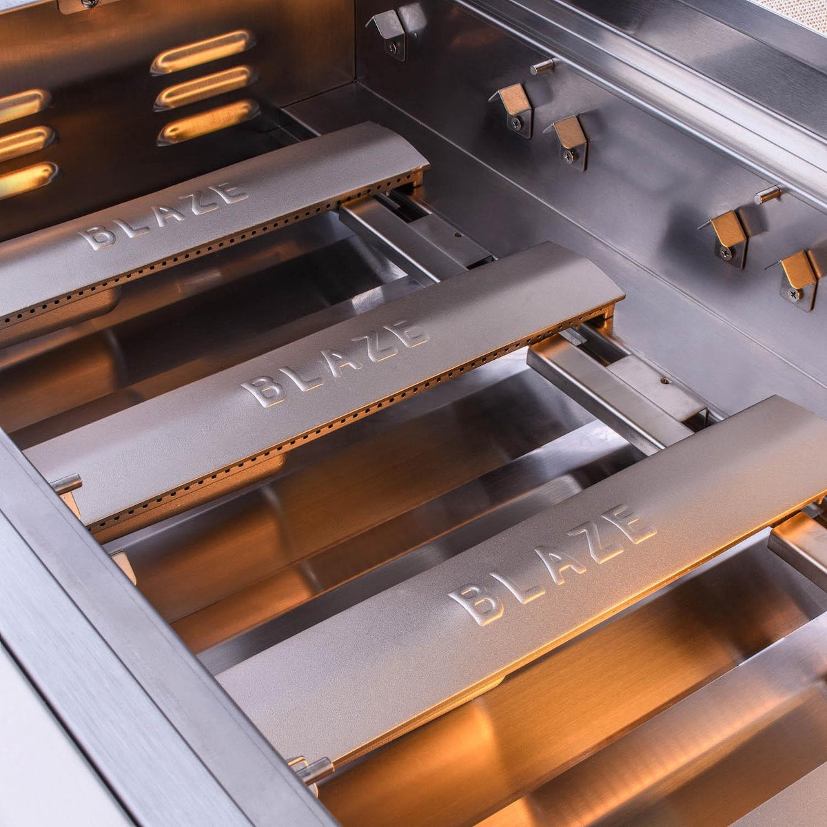 Blaze LTE 40-Inch 5-Burner Gas Grill with Rear Burner and Built-in Lighting System - BLZ-5LTE2-LP/NG