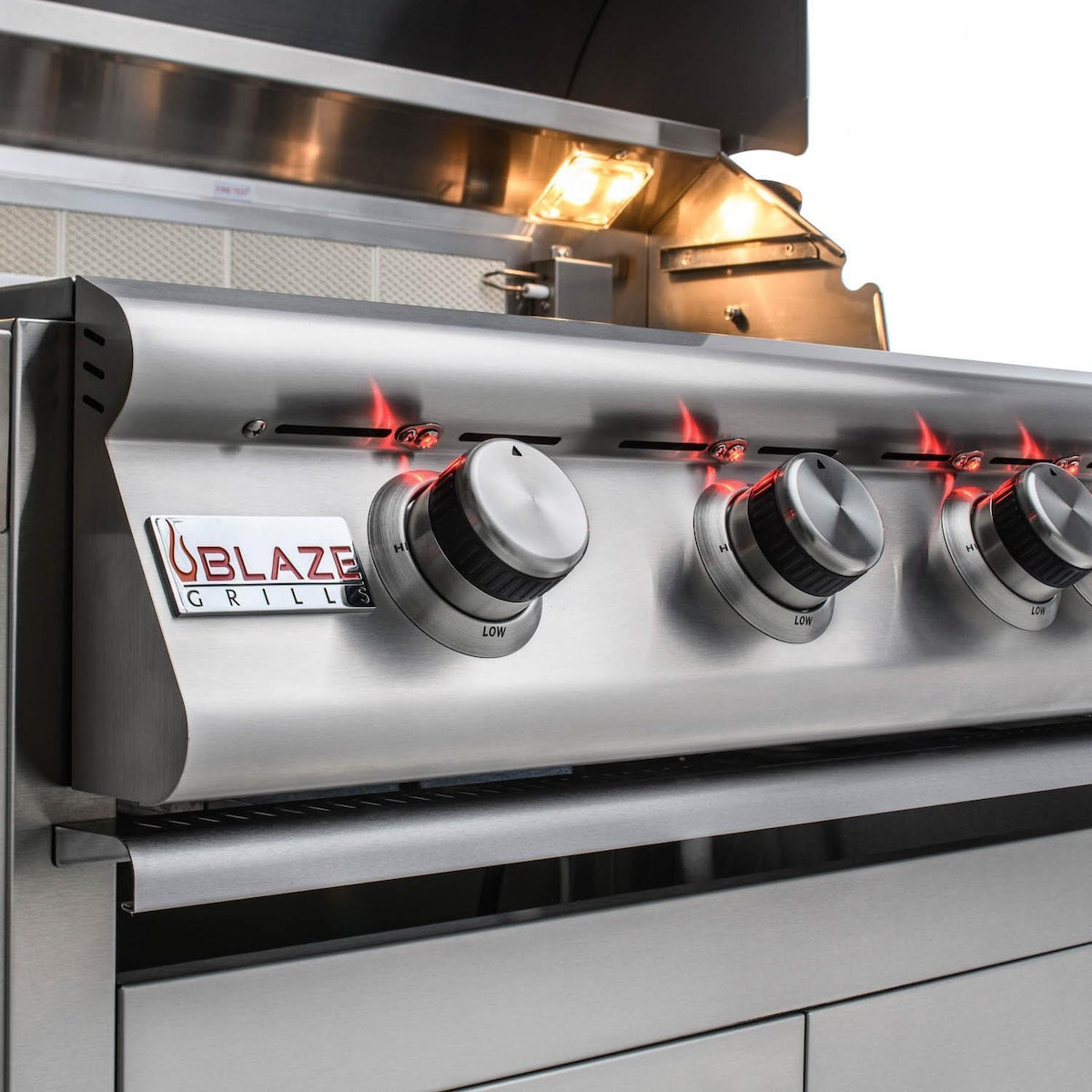 Blaze LTE 40-Inch 5-Burner Gas Grill with Rear Burner and Built-in Lighting System - BLZ-5LTE2-LP/NG