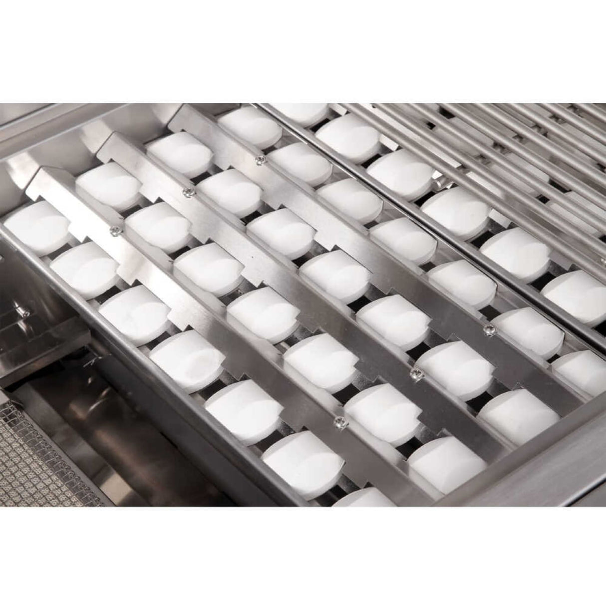 Edgestar 89K BTU 36" Natural Gas Freestanding Grill Cart With Lighting Knobs & Rotisserie (SAK12573)