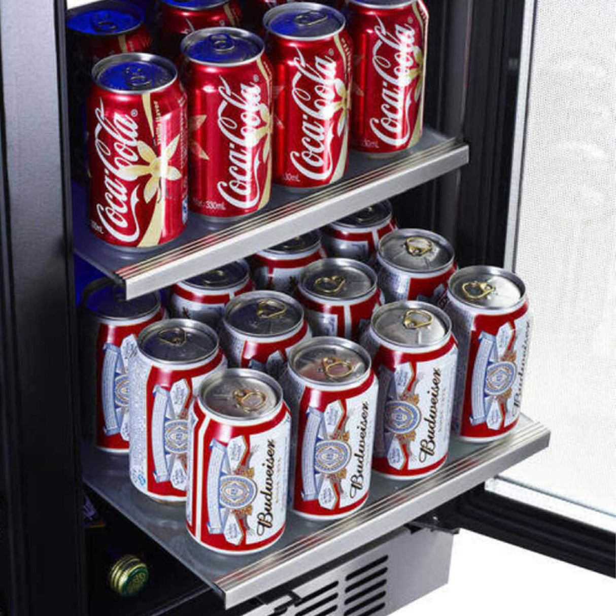 Edgestar 30" Wide 28 Bottle Built In Dual Zone Beverage Center With 86 Can Capacity (SAK35972)
