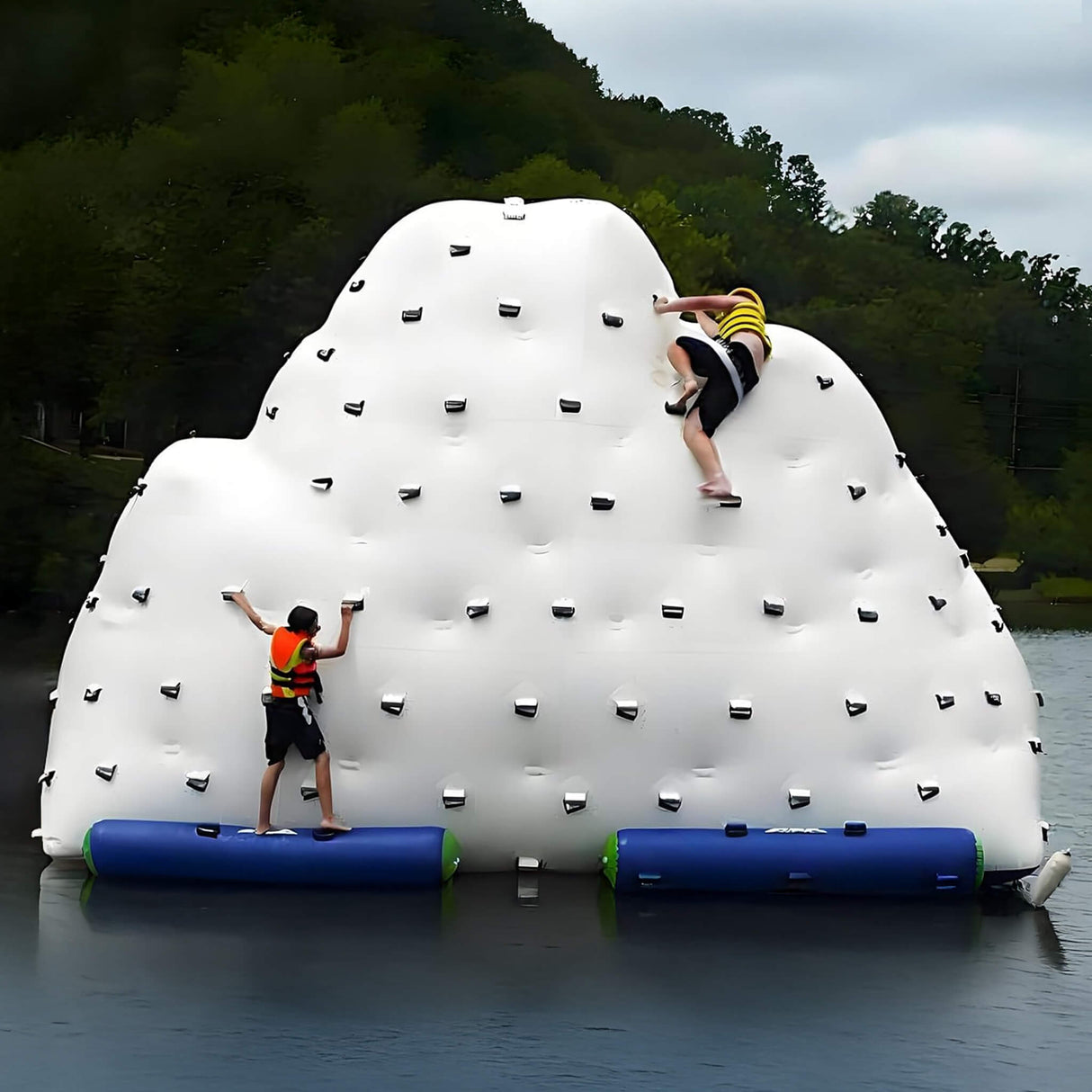 Extra Large Inflatable Climbing Iceberg With Air Pump (SAK36712)