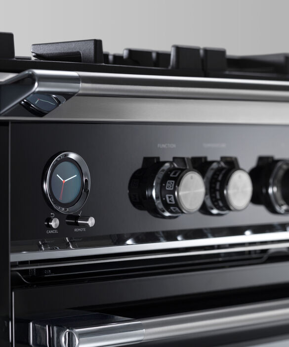 Fisher & Paykel 36" Series 9 Classic Dual Fuel Range, 5 Burner – OR36SCG6*