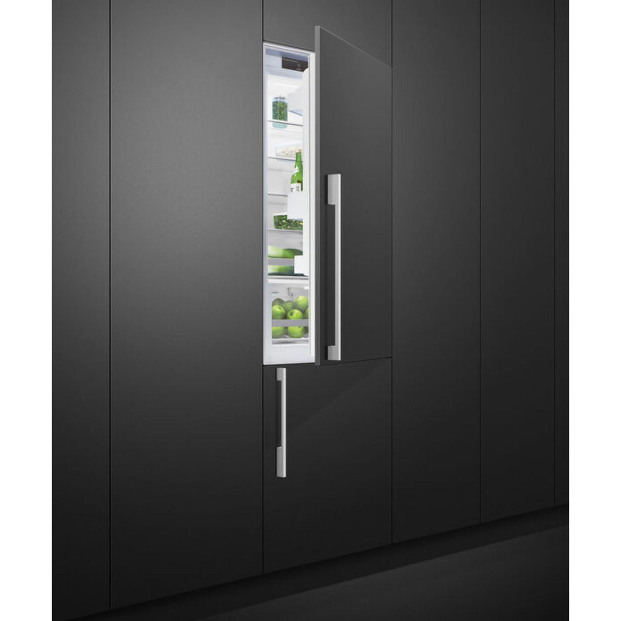 Fisher & Paykel 24" Series 5 Integrated Refrigerator Freezer - RB2470BRV1
