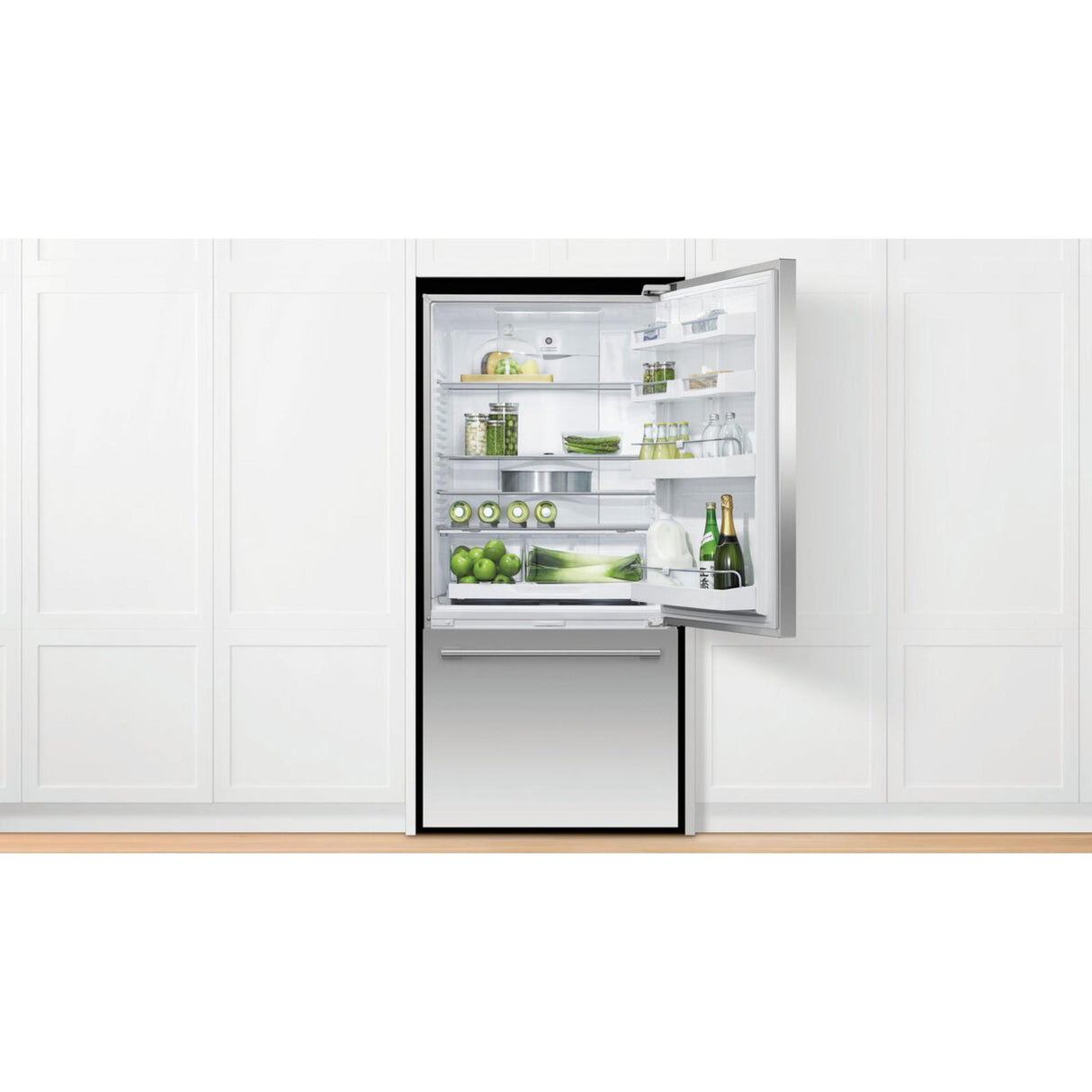 Fisher & Paykel 17.1 cu ft Series 7 Refrigerator Freezer, Ice - RF170WRHJX1