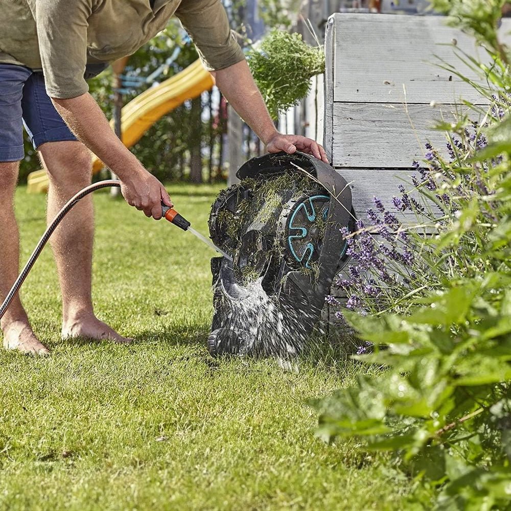 HGF 18V2AH Fully Automatic Intelligent Wireless Robotic Electric Lawn Mower (94618253)