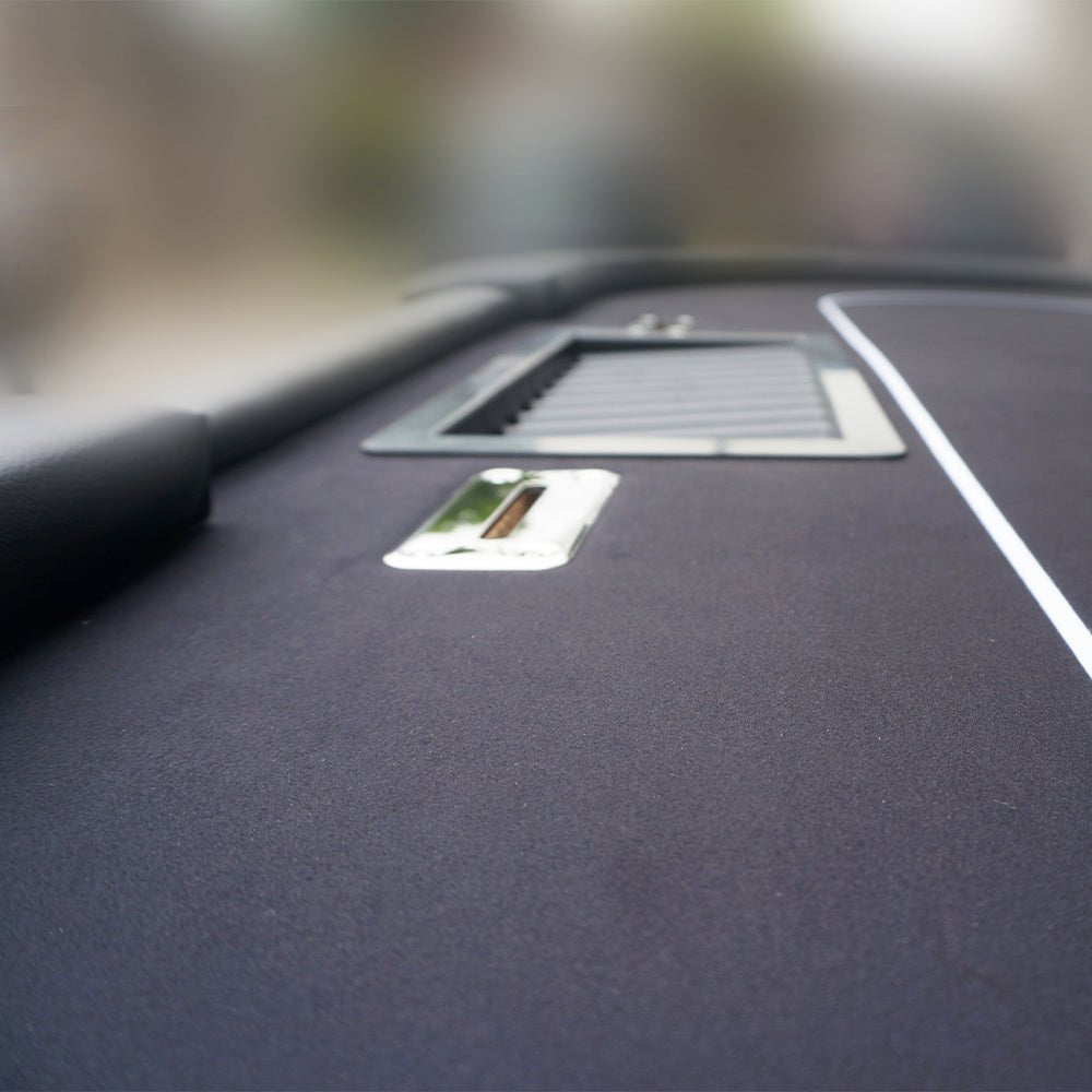 INO Premium Black Oval Poker Table With Curved Legs And DropBox, 96" (91724836)