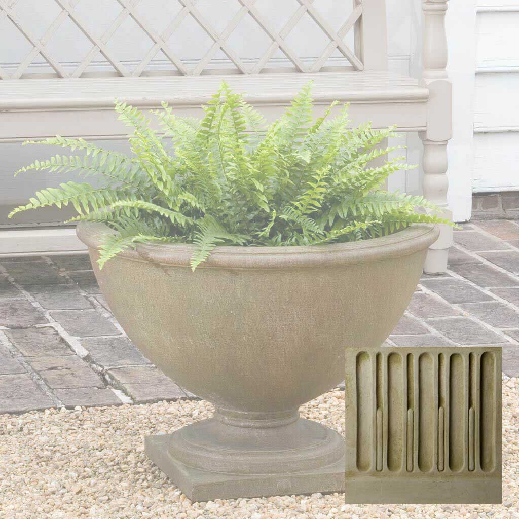 Campania Williamsburg Basset Hall Urn - P-455