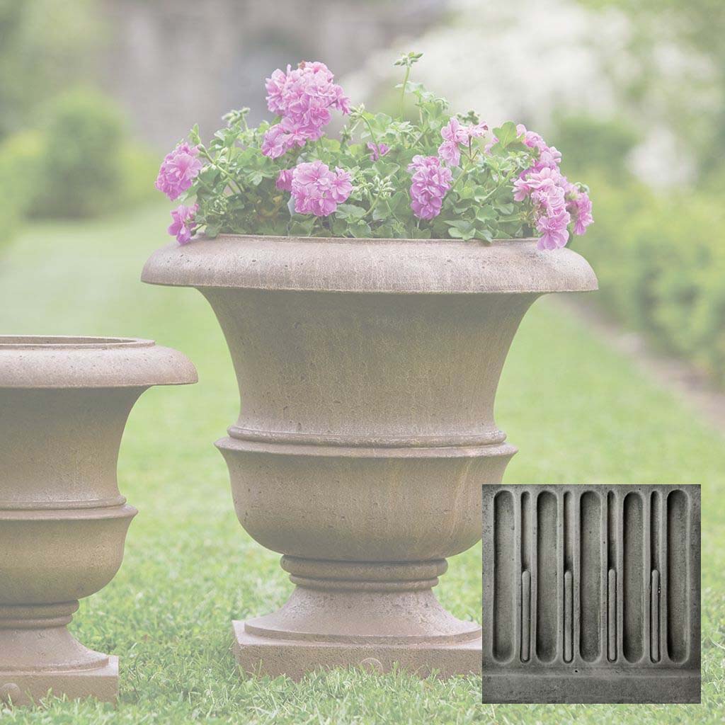 Campania Williamsburg Wren Planter - P-496A