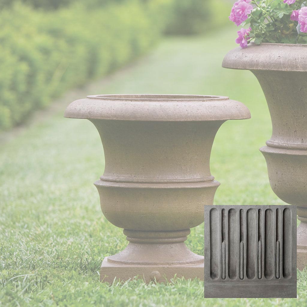 Campania Williamsburg Wren Planter - P-496A