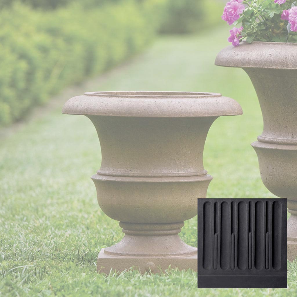 Campania Williamsburg Wren Planter - P-496A