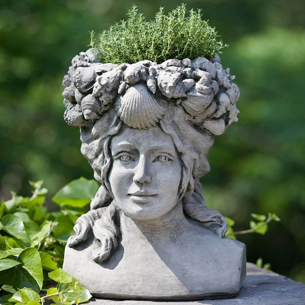 Campania Williamsburg Orabelle Planter - P-559