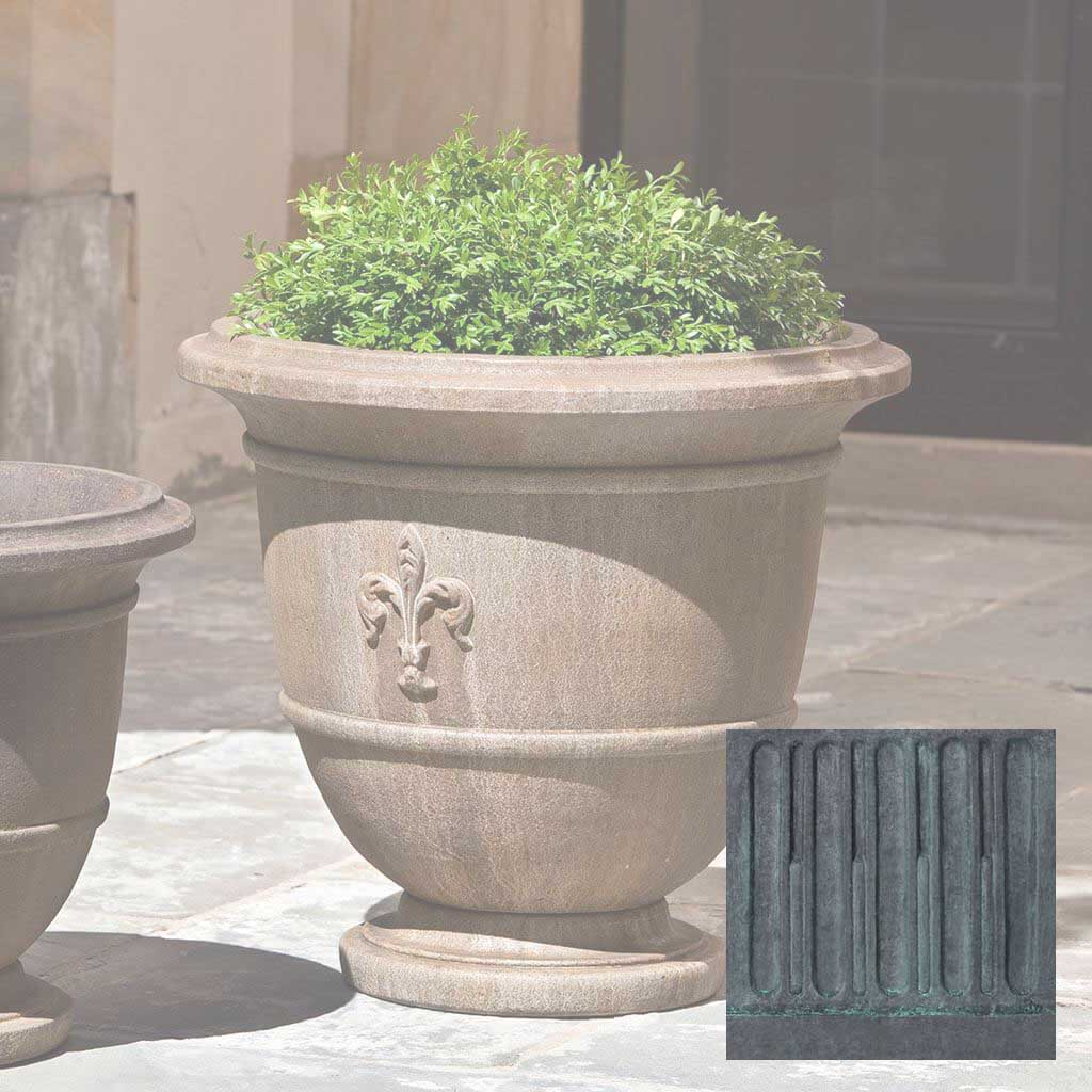 Campania Fleur de Lis Urn - P-573