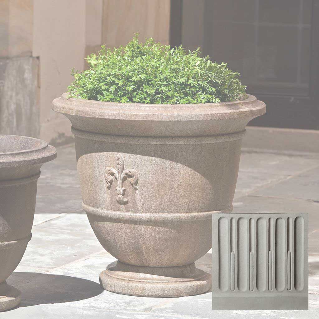 Campania Fleur de Lis Urn - P-573