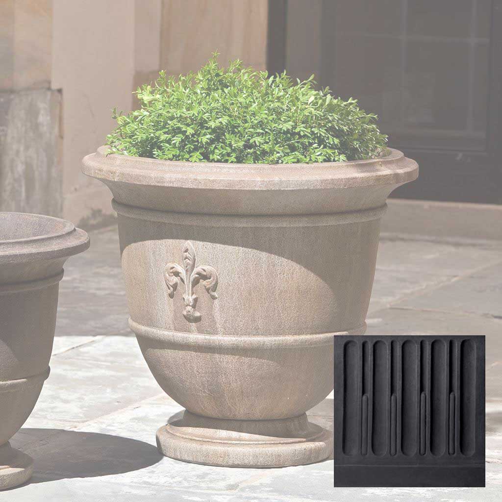 Campania Fleur de Lis Urn - P-573