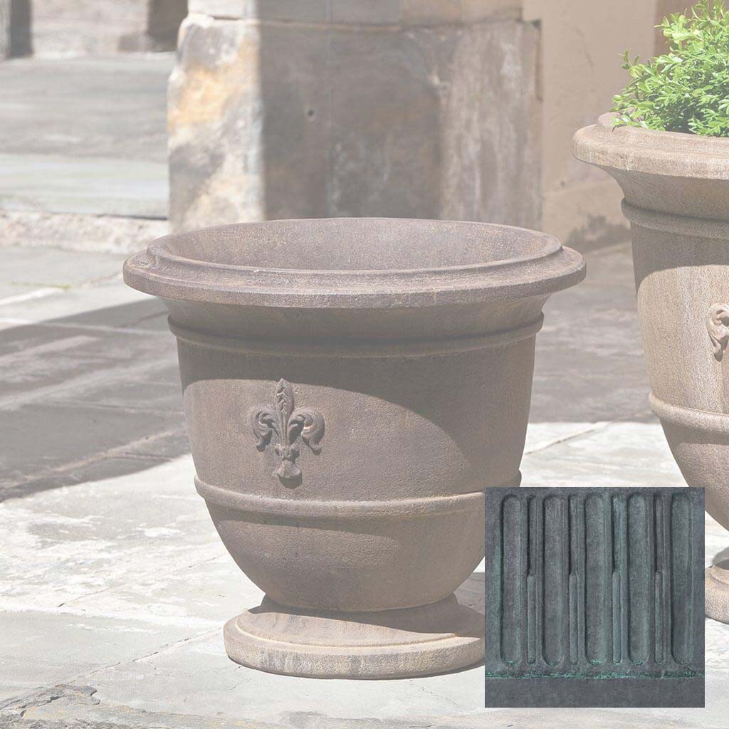 Campania Fleur de Lis Urn - P-573
