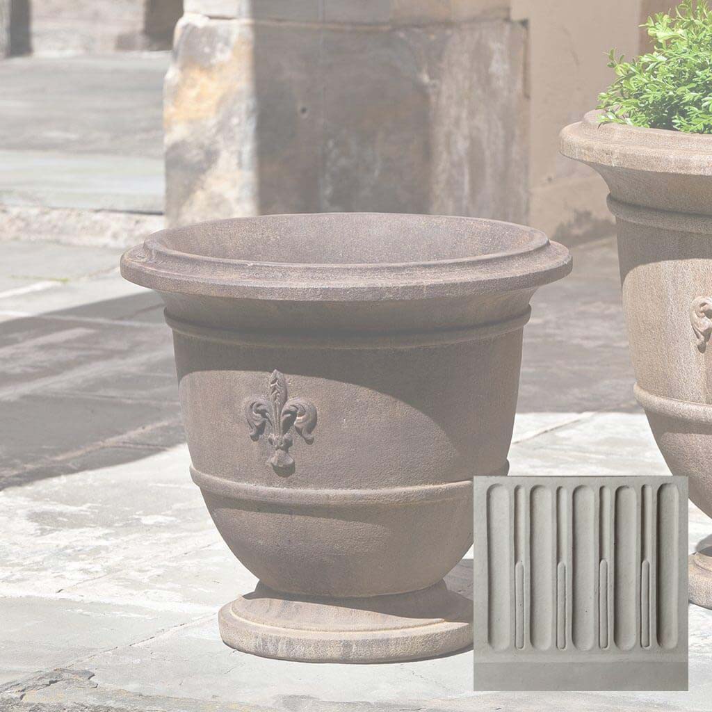 Campania Fleur de Lis Urn - P-573