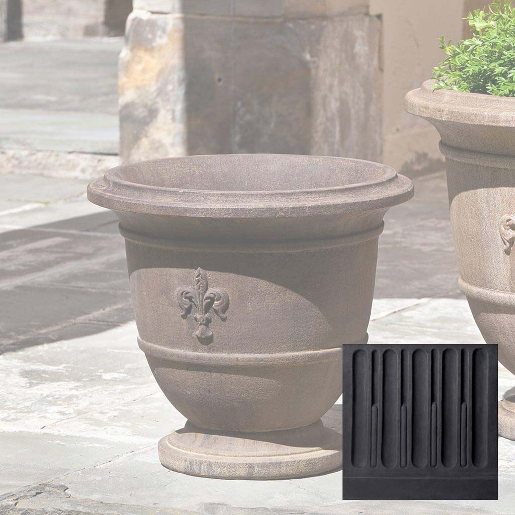 Campania Fleur de Lis Urn - P-573