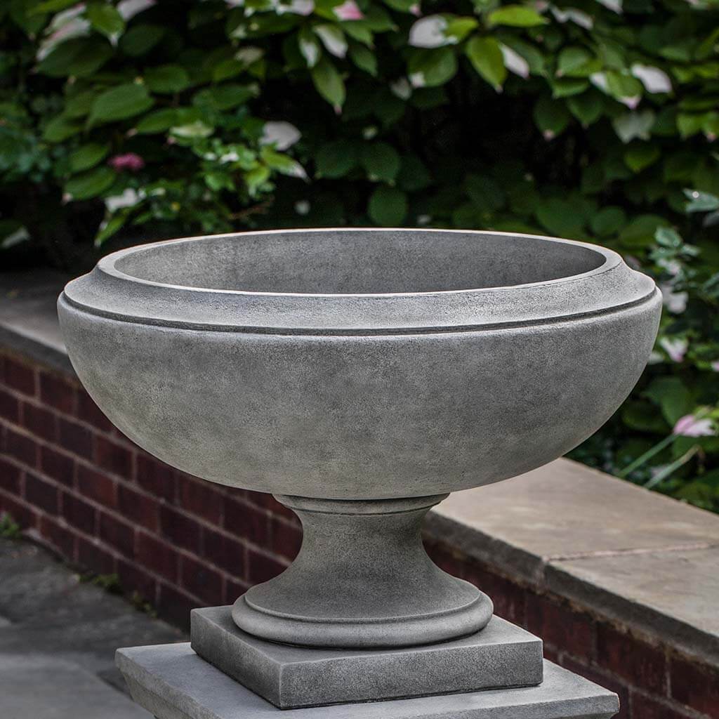 Campania Jensen Urn - P-702