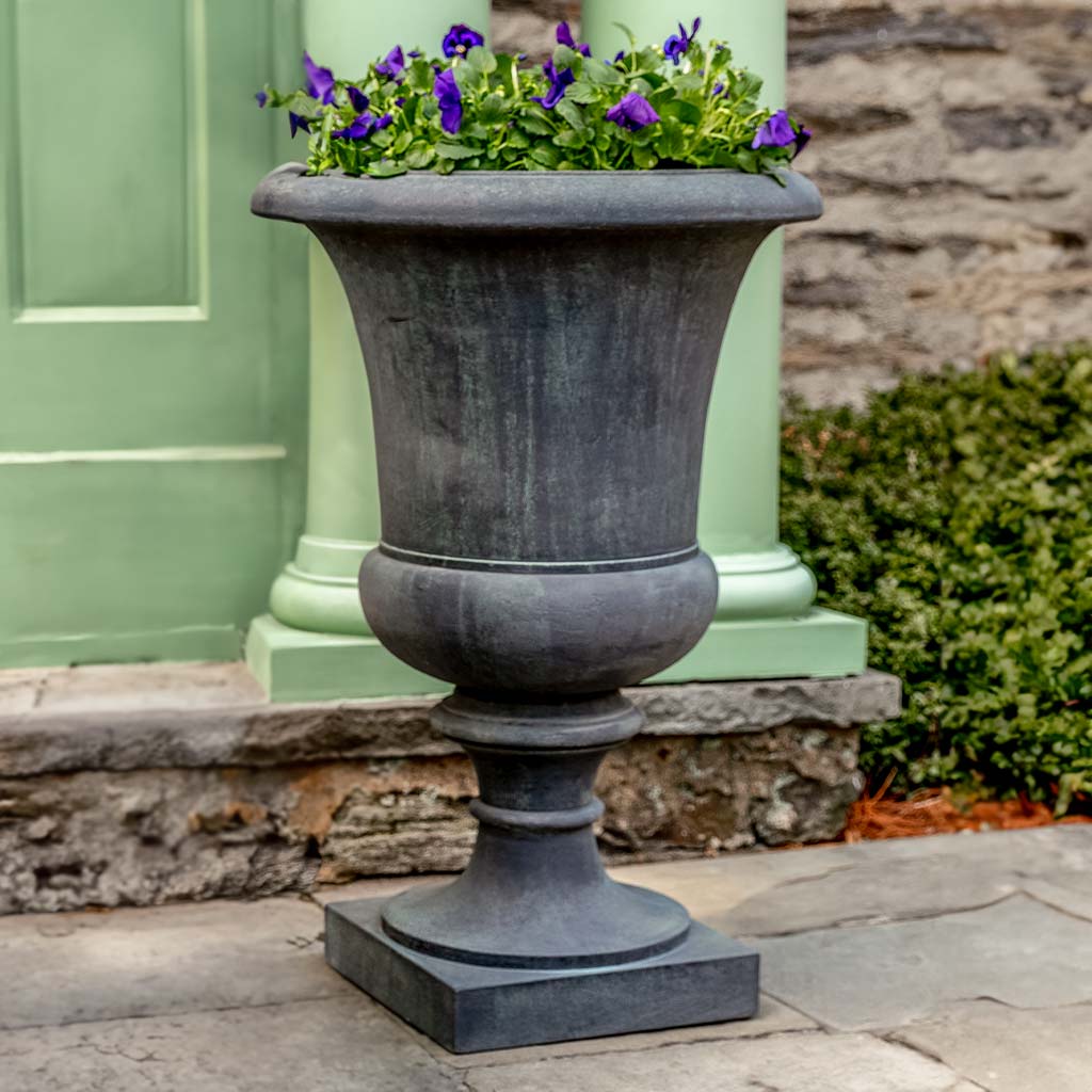 Campania Soane Urn - P-774