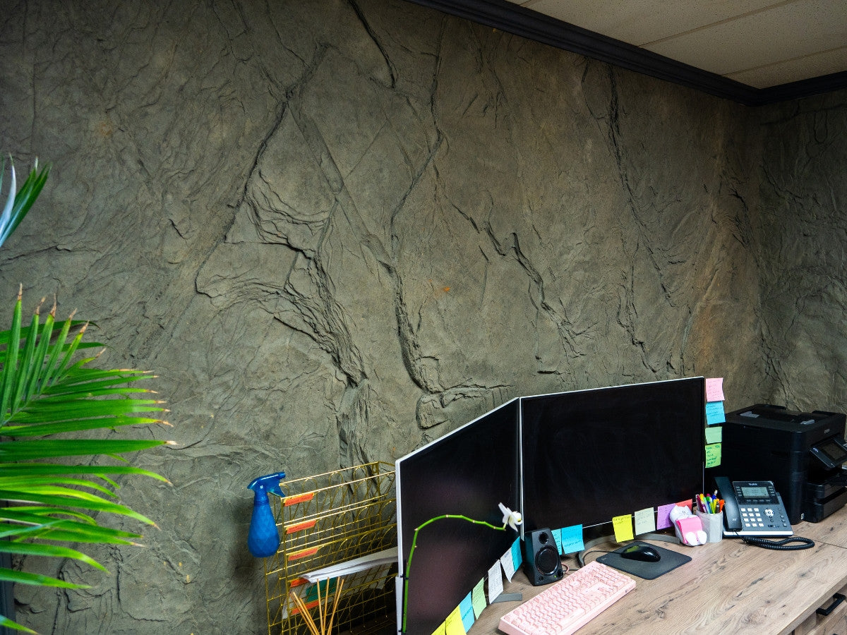 Universal Rocks Slate Rock Wall 14' x 8' Panel – SLATE-PANEL