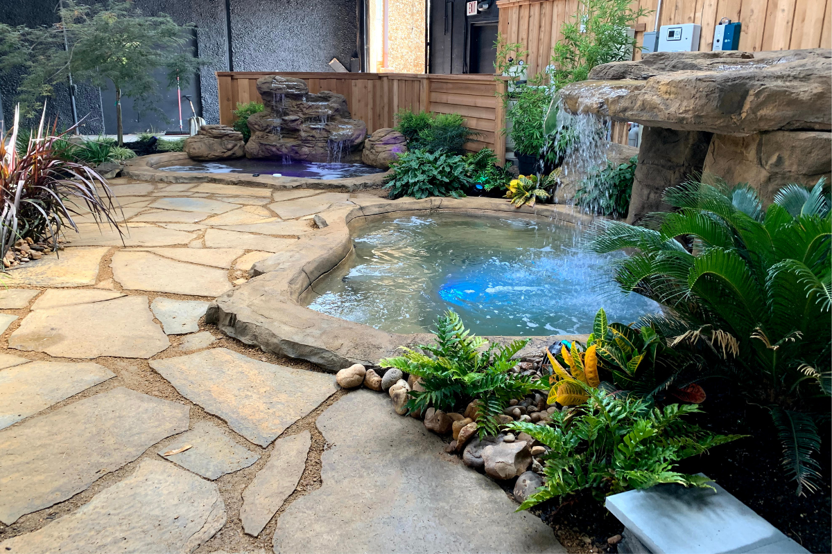 Natural Spas Sunset Bay In Ground Hot Tub and Spa