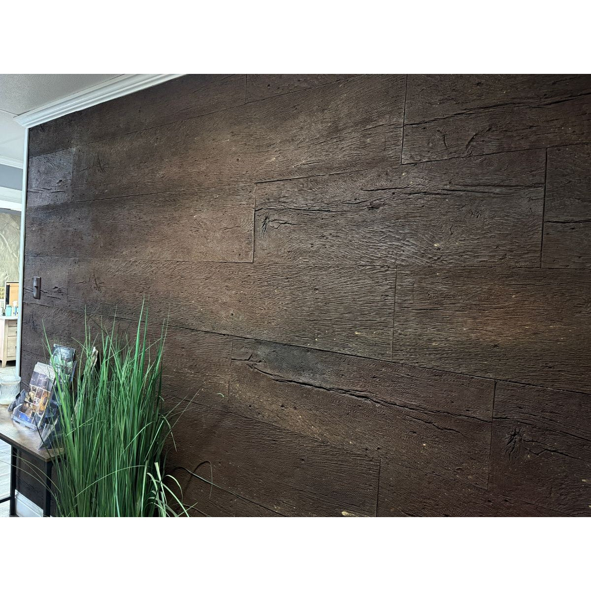 Universal Rocks Woodland 46" x 20' Wall Panel – WOODLAND-PANEL
