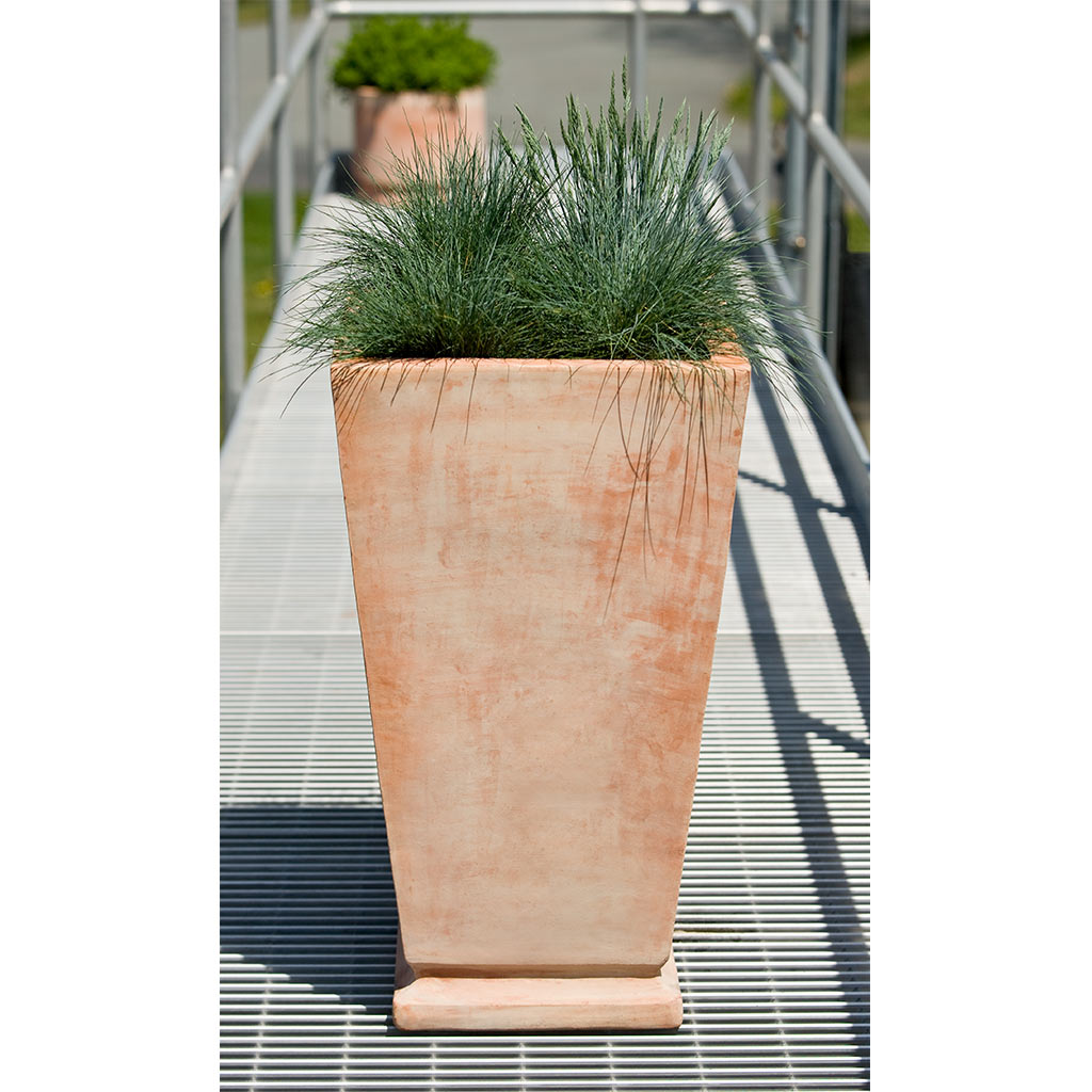 Campania Recoleta Planter - 342113-2401