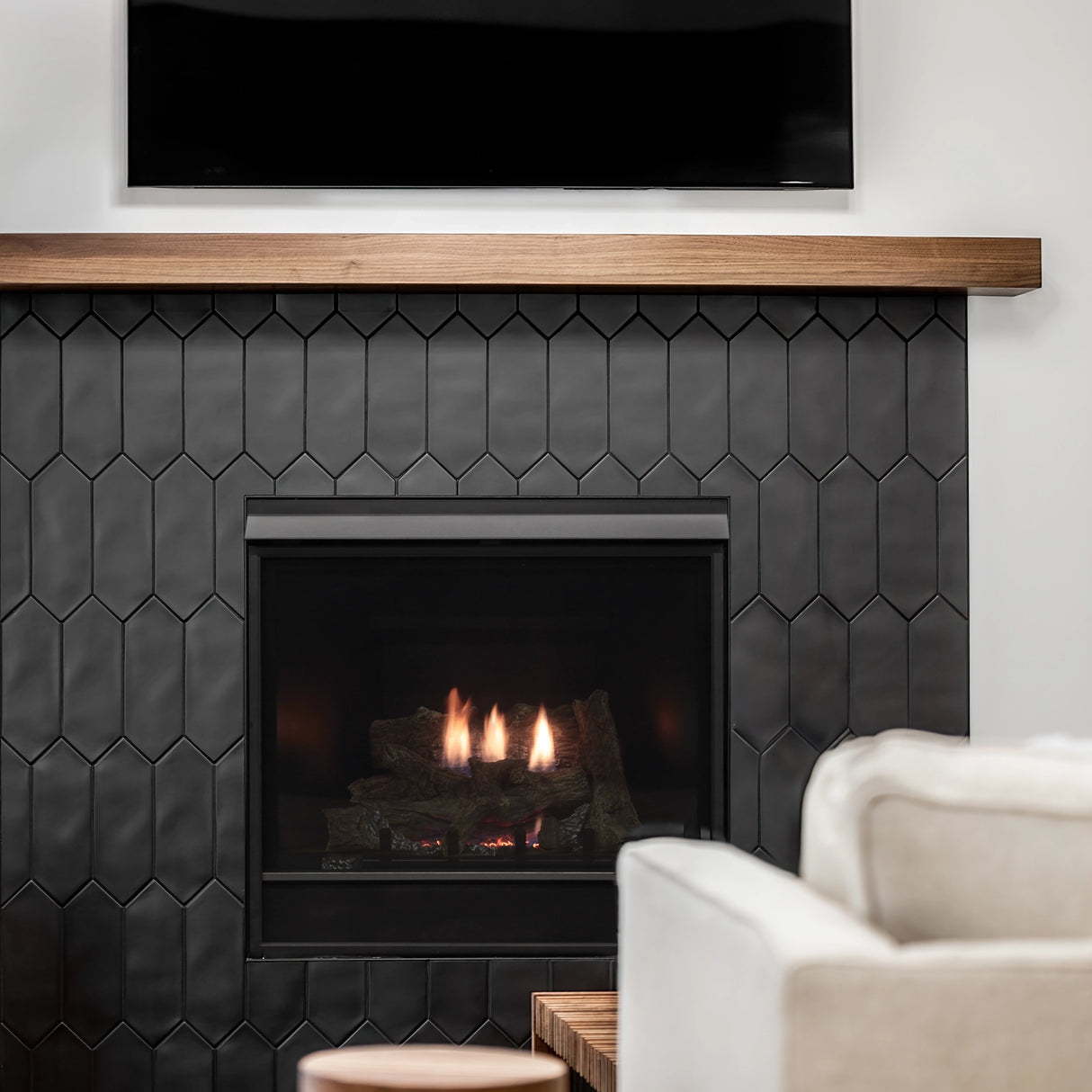 Empire Tahoe Deluxe Clean-Face 42" Direct Vent Gas Fireplace - DVCD42FP