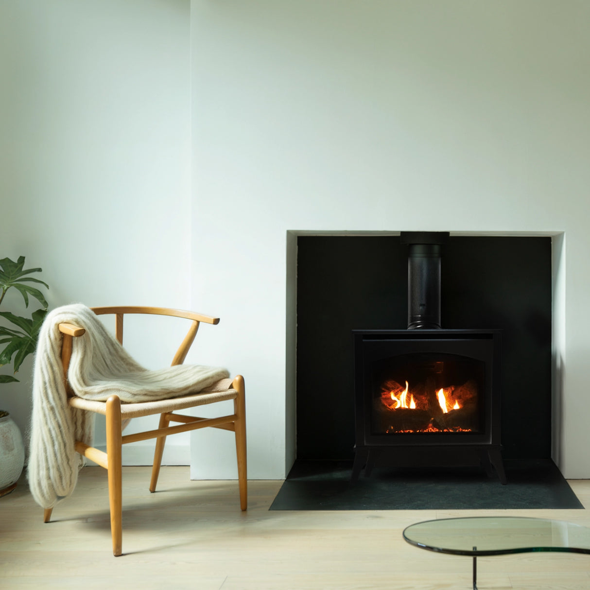 Empire Medium Spirit 30" Direct Vent Stove - DVP30MS30F
