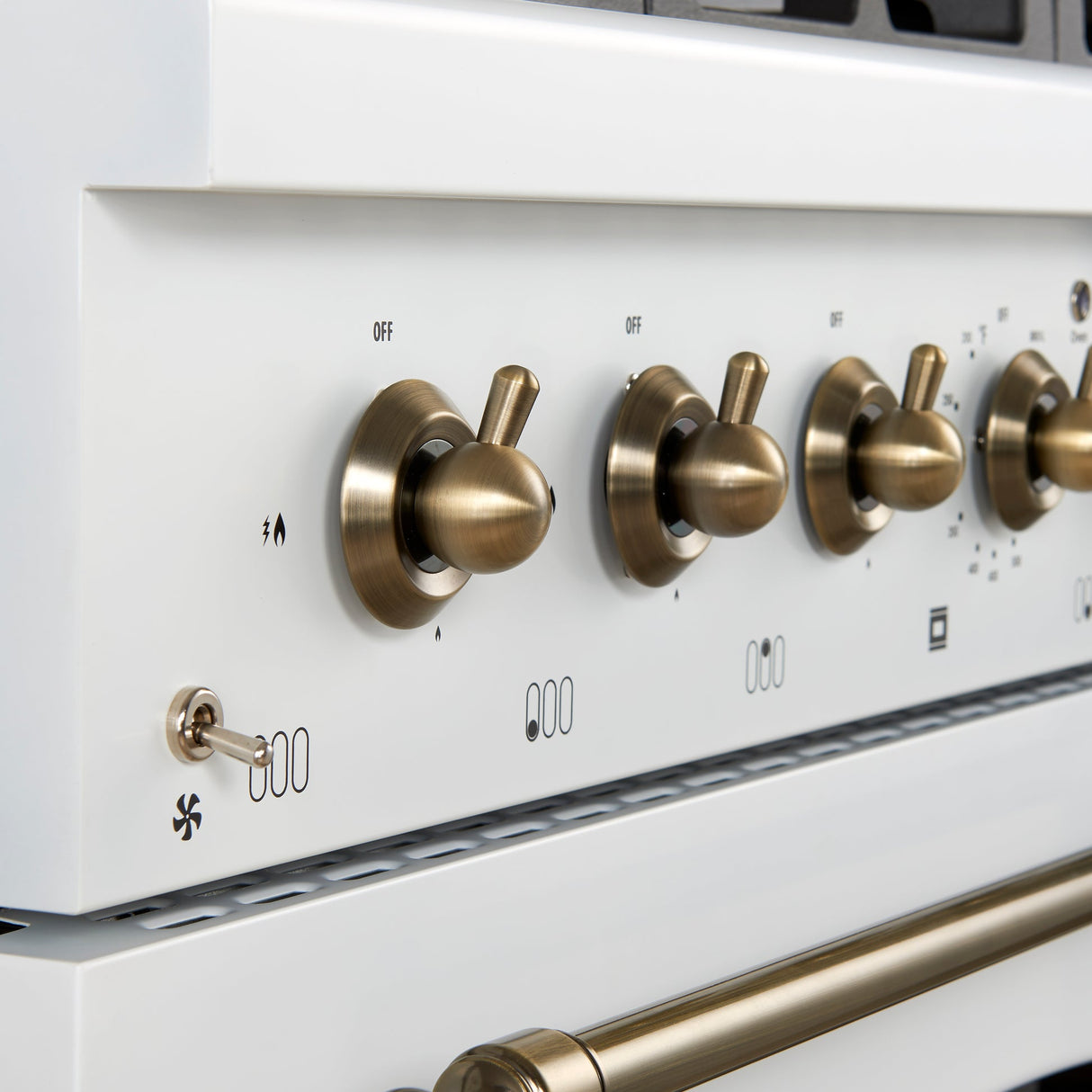 Forno Antico Dual Fuel Range, with Antique Brass Finish, Convection Oven