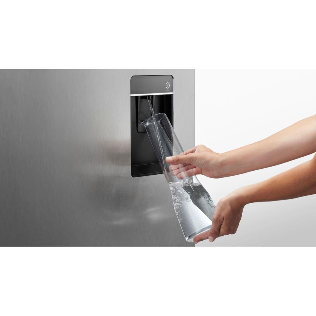 Fisher & Paykel 36" Series 7 Integrated Refrigerator Freezer, Ice & Water - RS36W80RU1_N