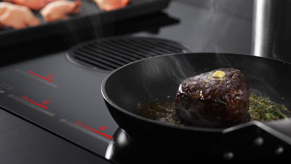 Fisher & Paykel 36" Series 9 Induction Cooktop with Ventilation – CID364DTB4