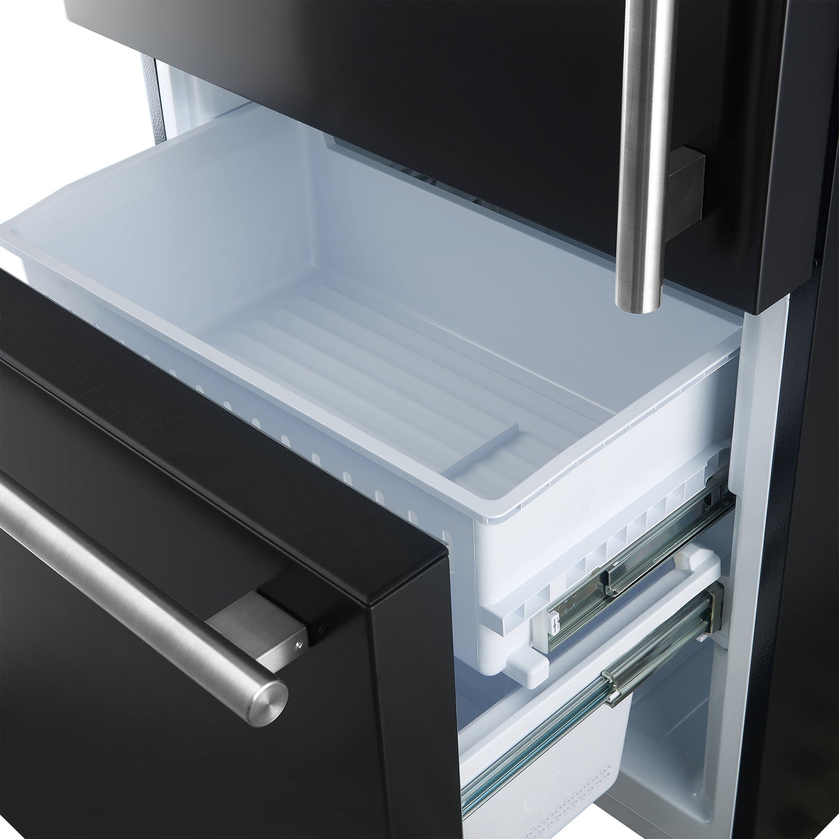 Forno Milano Espresso 31-Inch Bottom Freezer Refrigerator, 17.2 Cu. Ft., Energy-Efficient, No Frost, Built-In Ice Maker